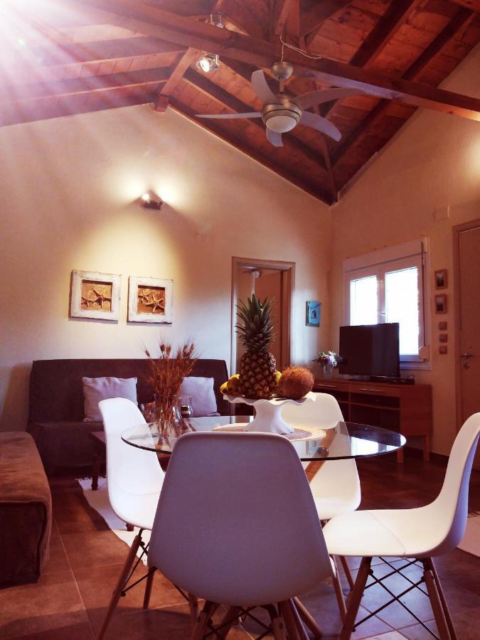Lagoon Beach House Néa Potídea Kültér fotó